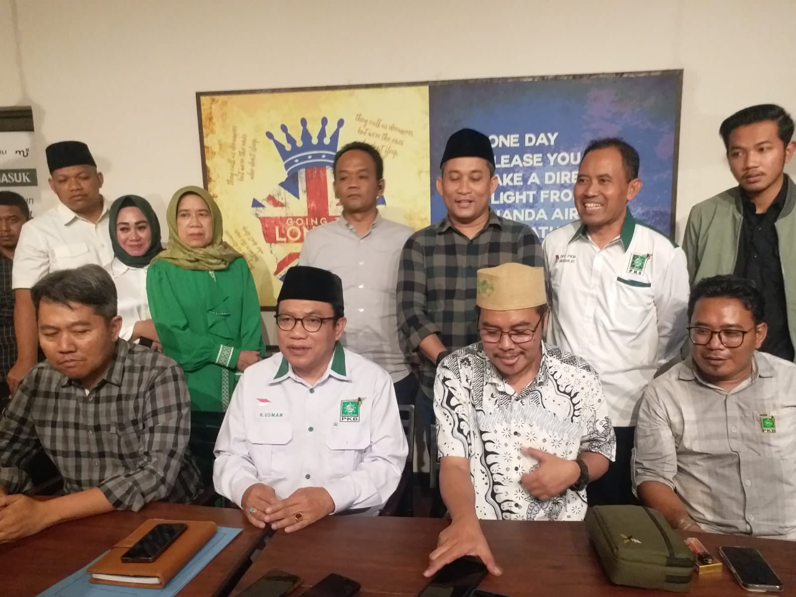 Diusung Partai Lain, PKB Sidoarjo Instruksikan Pencopotan Baleho Cabup Subandi yang Masih Gunakan Logo PKB