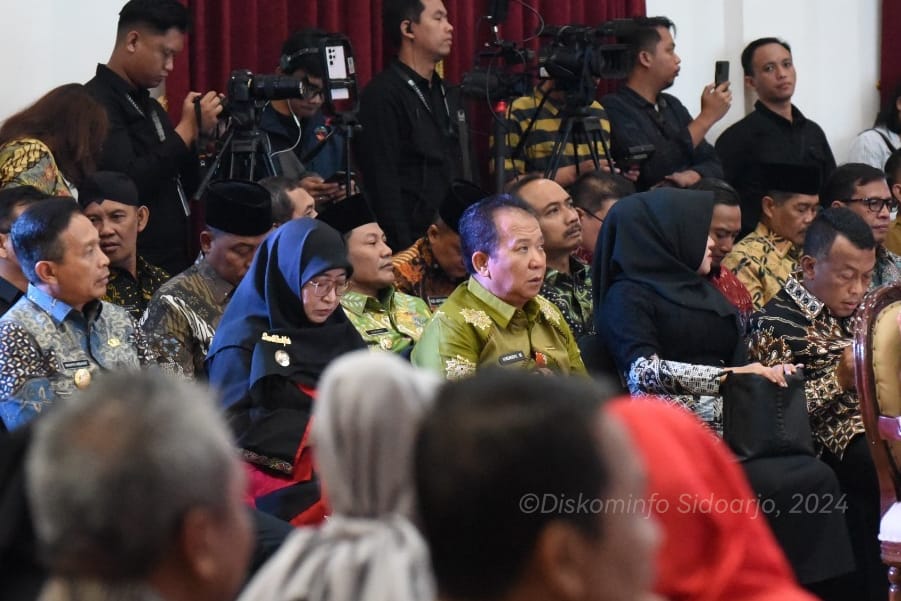 Pejabat Sidoarjo Dukung Komitmen Anti Korupsi Saat Program Roadshow Bus KPK di Jatim