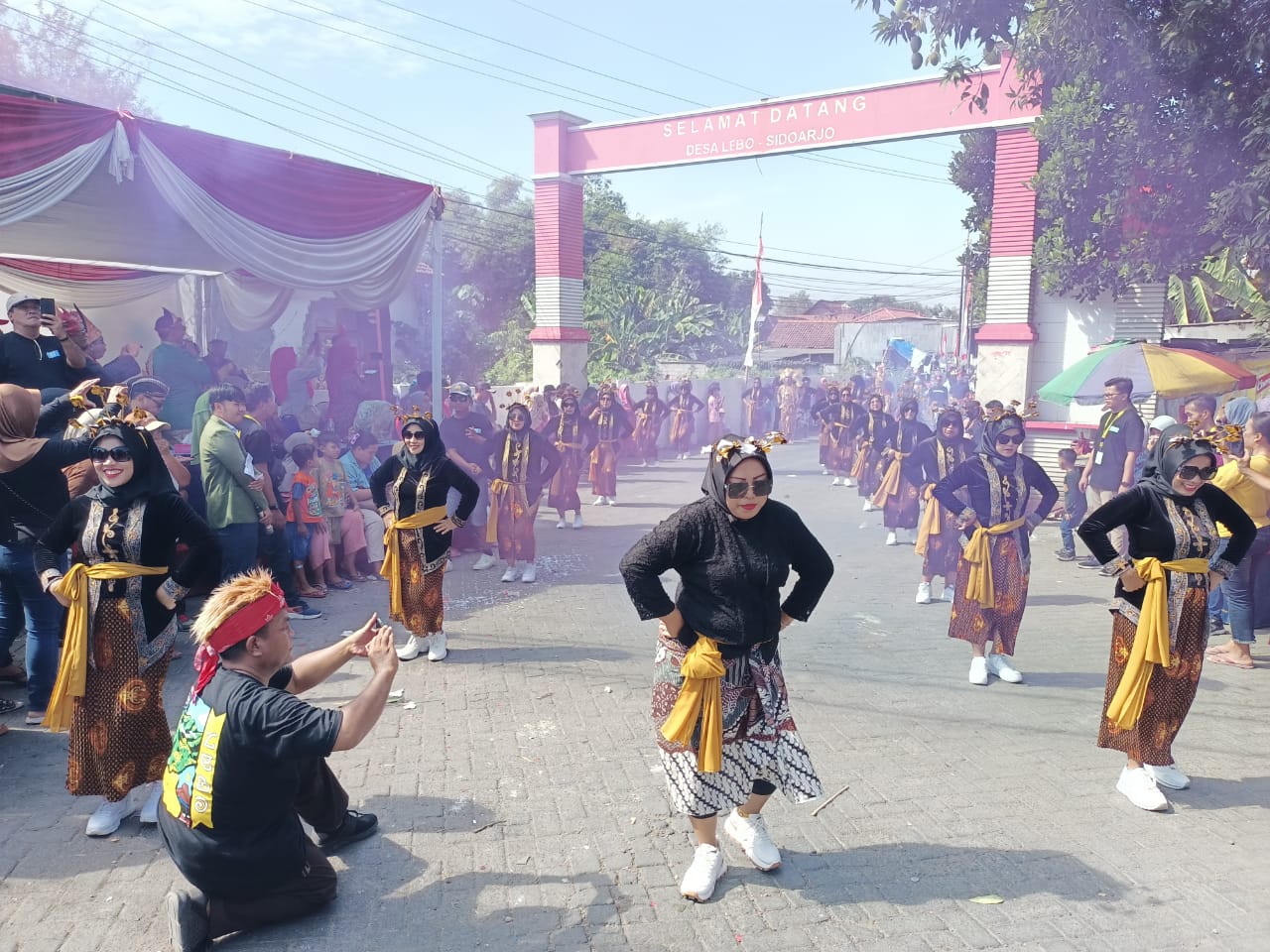 Begini Kemeriahan Karnaval HUT RI ke 79 di Desa Lebo Sidoarjo, Usung Tema Jatim Cetar RT 13 Siap Boyong Juara