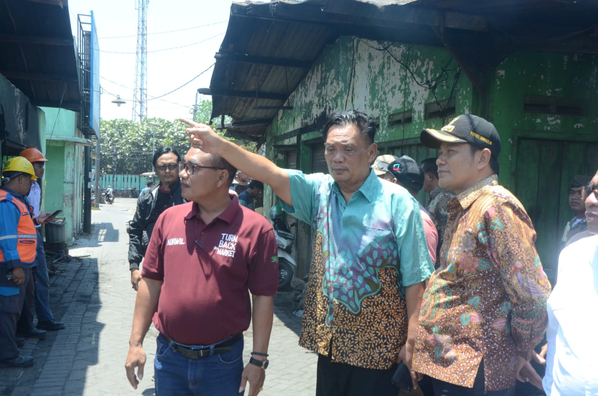 Pemkab Sidoarjo Siapkan Bantuan Bagi Pedagang Pasar Sepanjang Korban Kebakaran Rp 5 Juta Per Orang