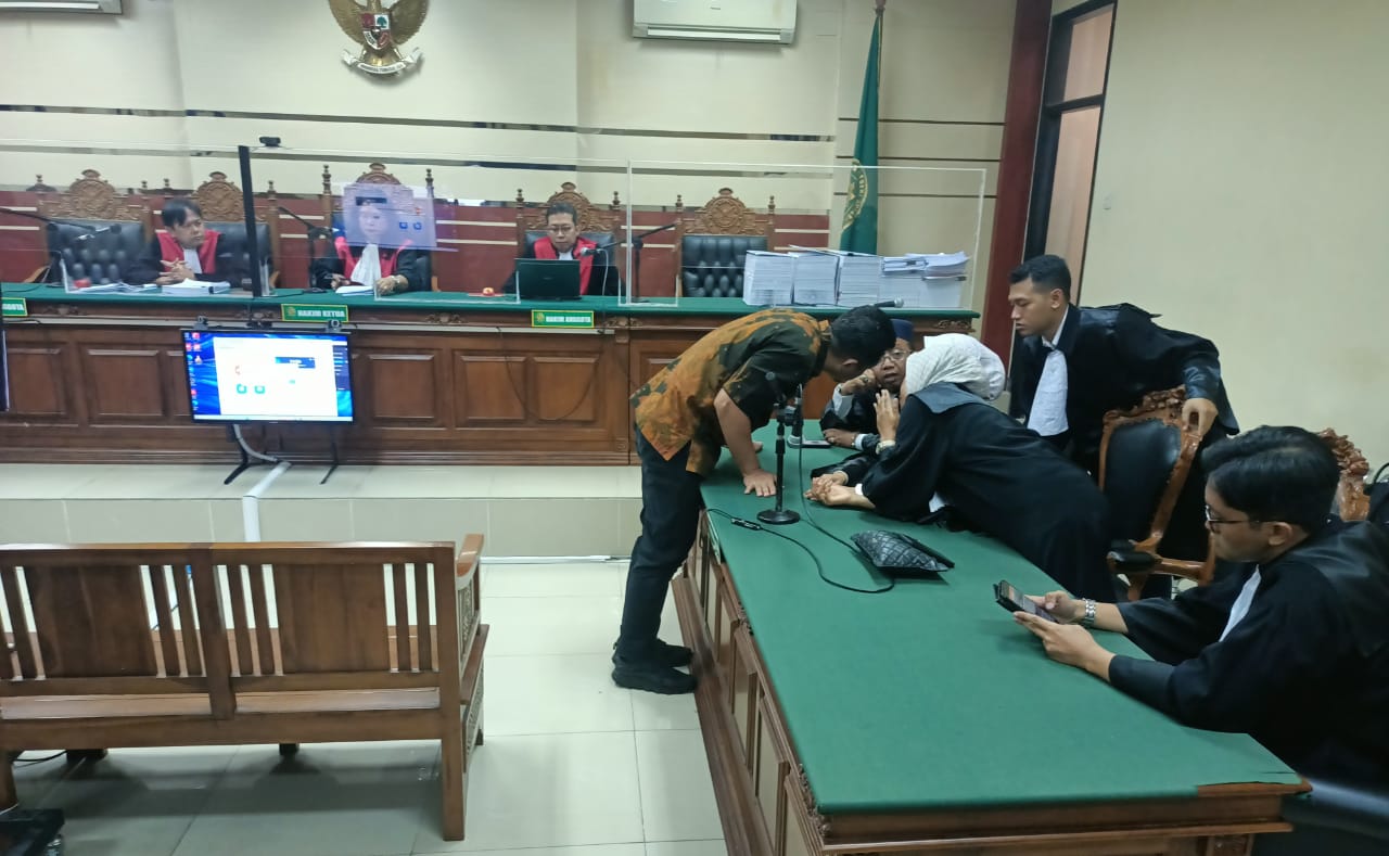 Mantan Kepala BPPD Sidoarjo Ari Suryono Divonis 5 Tahun Penjara Denda Rp 500 Juta dan Uang Pengganti Rp 2,7 Miliar