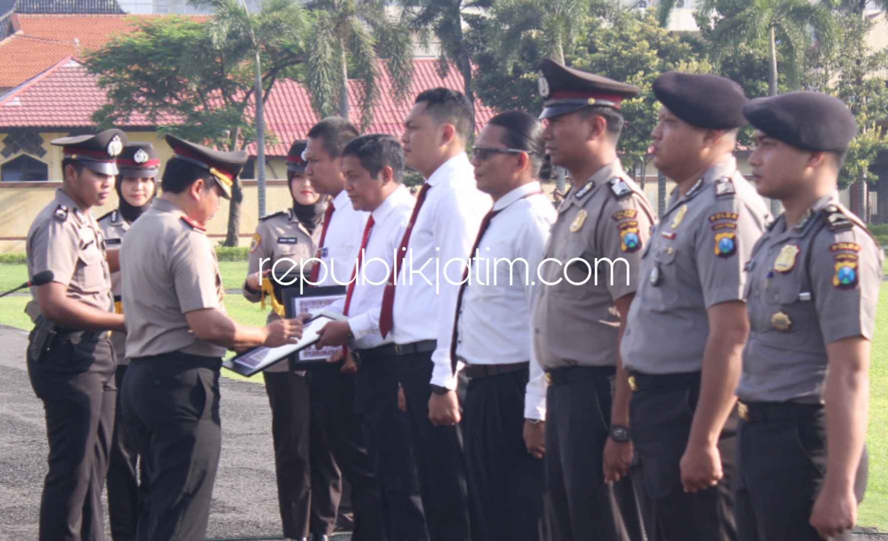 Kapolda Jatim Apresiasi Kinerja Satuan Resnarkoba Polresta Sidoarjo