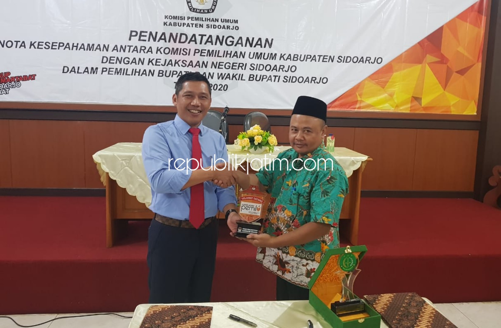 KPU dan Kejari Tandatangani Nota Kesepahaman Pilkada Sidoarjo