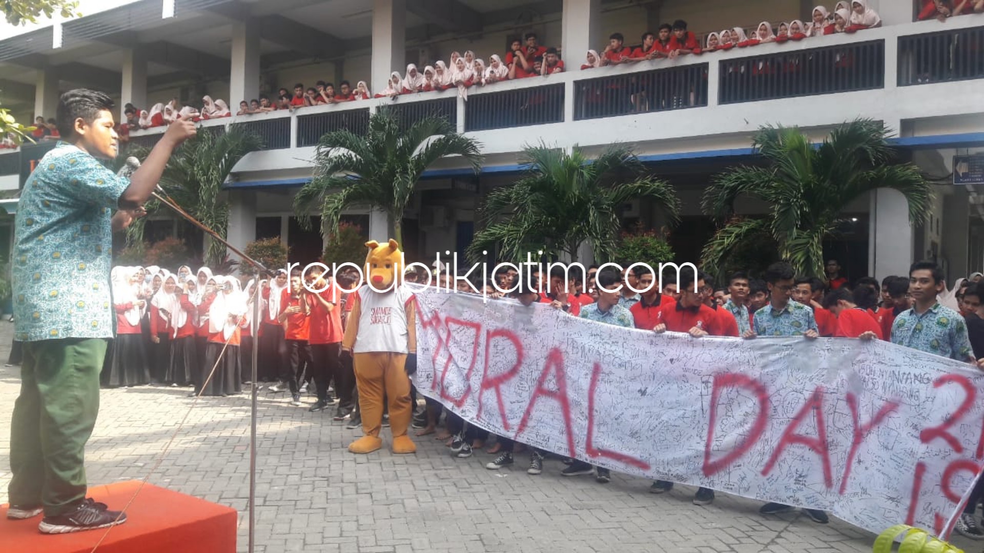 Tolak Valentine Day, Ratusan Pelajar Smamda Kampanyekan Moral Day