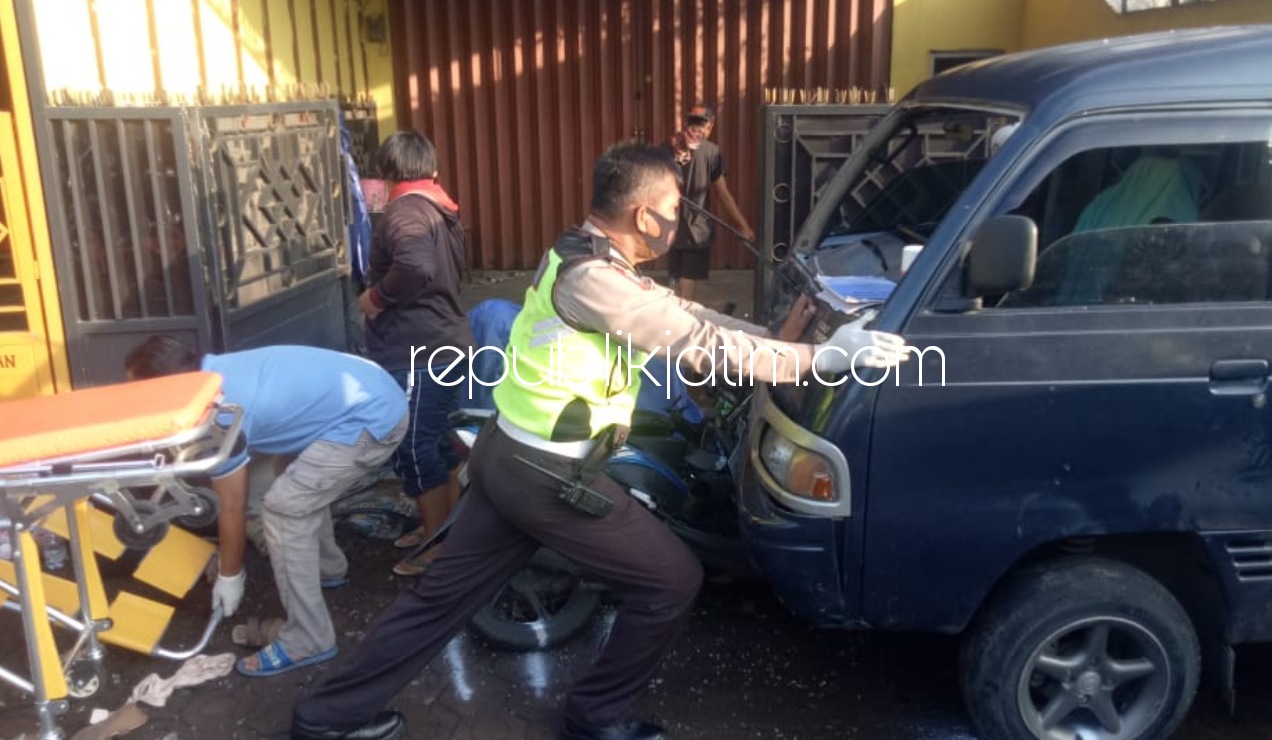 Pengemudi Ngantuk, Mobil Carry Tabrak 4 Motor 1 Tewas 3 Terluka Dilarikan Rumah Sakit