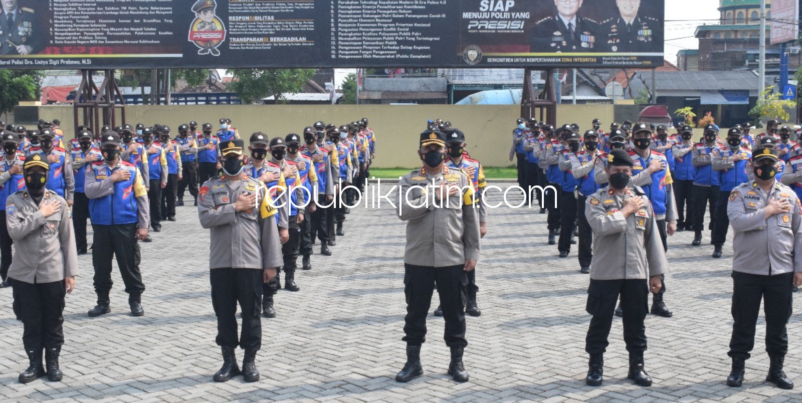 Wakapolresta Sidoarjo Ingatkan Bhabinkamtibmas Soal Kelengkapan Posko PPKM Mikro