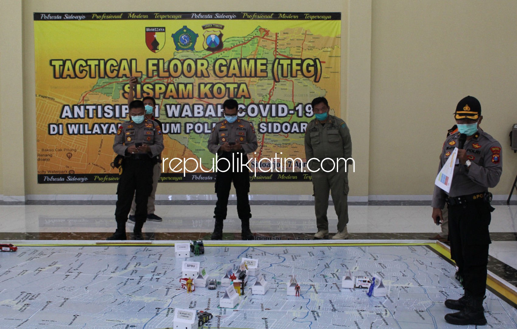 Polresta Sidoarjo Gelar Tactical Floor Game Sebagai Antisipasi Penyebaran Covid-19