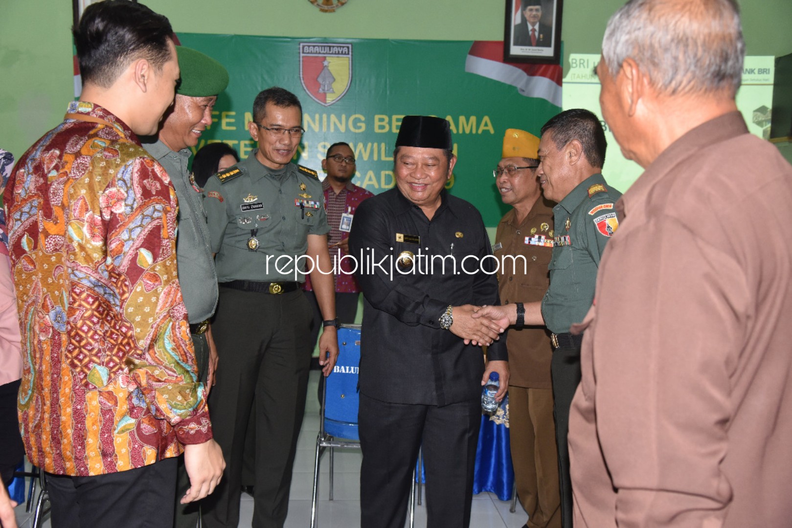 Coffee Morning, Bupati Sidoarjo Disambati Veteran Gedung Baru