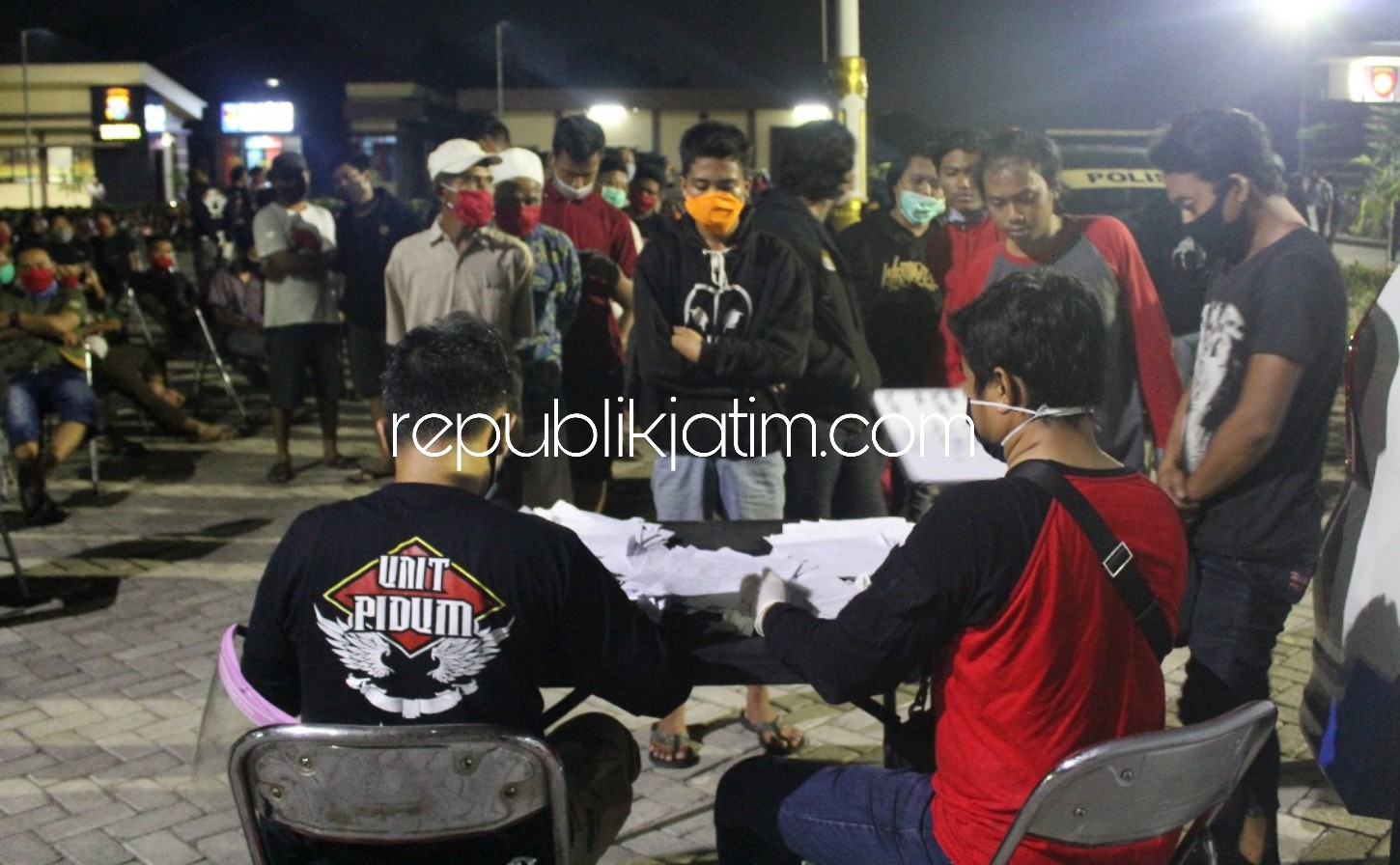 Lagi, 301 Orang Terjaring Razia Jam Malam Saat Rapid Test Empat Positif