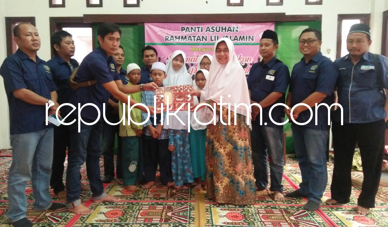 Jelang Akhir Ramadhan, PWI Sidoarjo Berbagi dengan Yatim Piatu