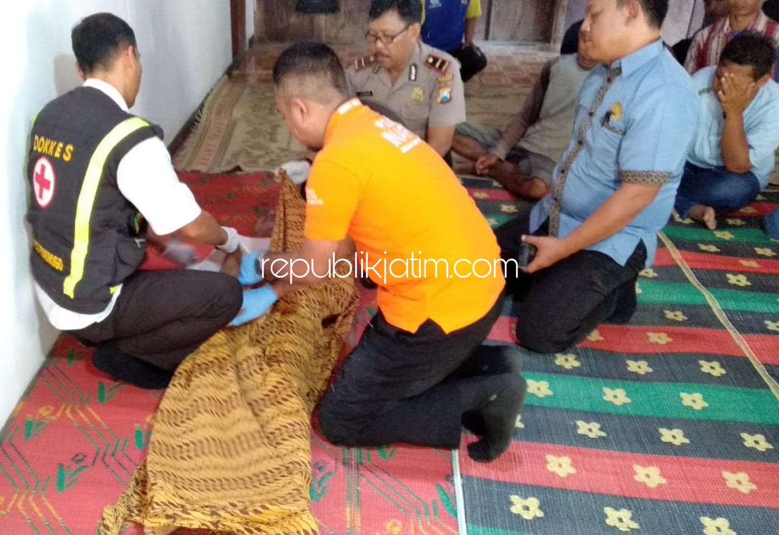 Kuli Bangunan di Ponorogo Tewas Mendadak Saat Gali Pondasi Bangunan