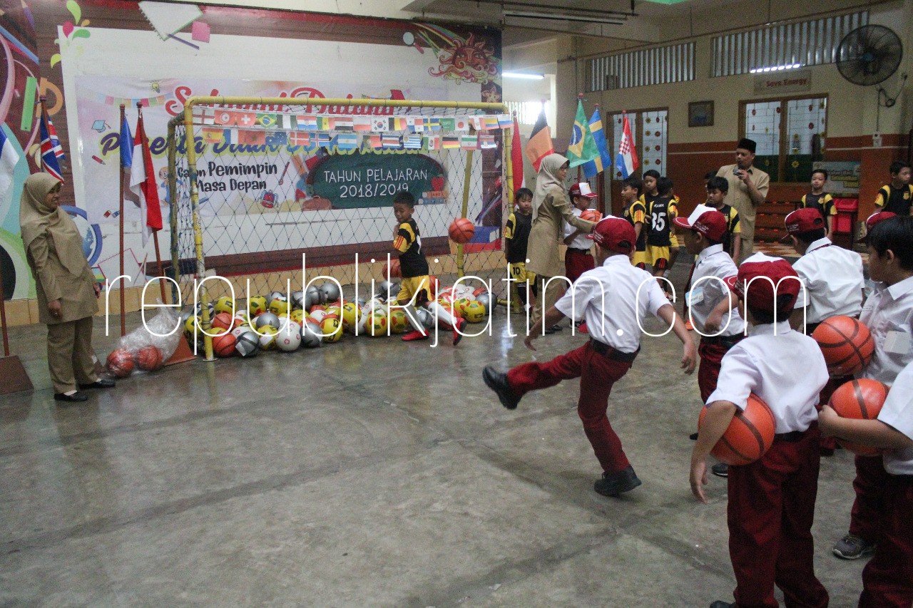 Awal Masuk Sekolah, Begini Cara Siswa Baru SD Al Muslim Kurangi Ketakutan