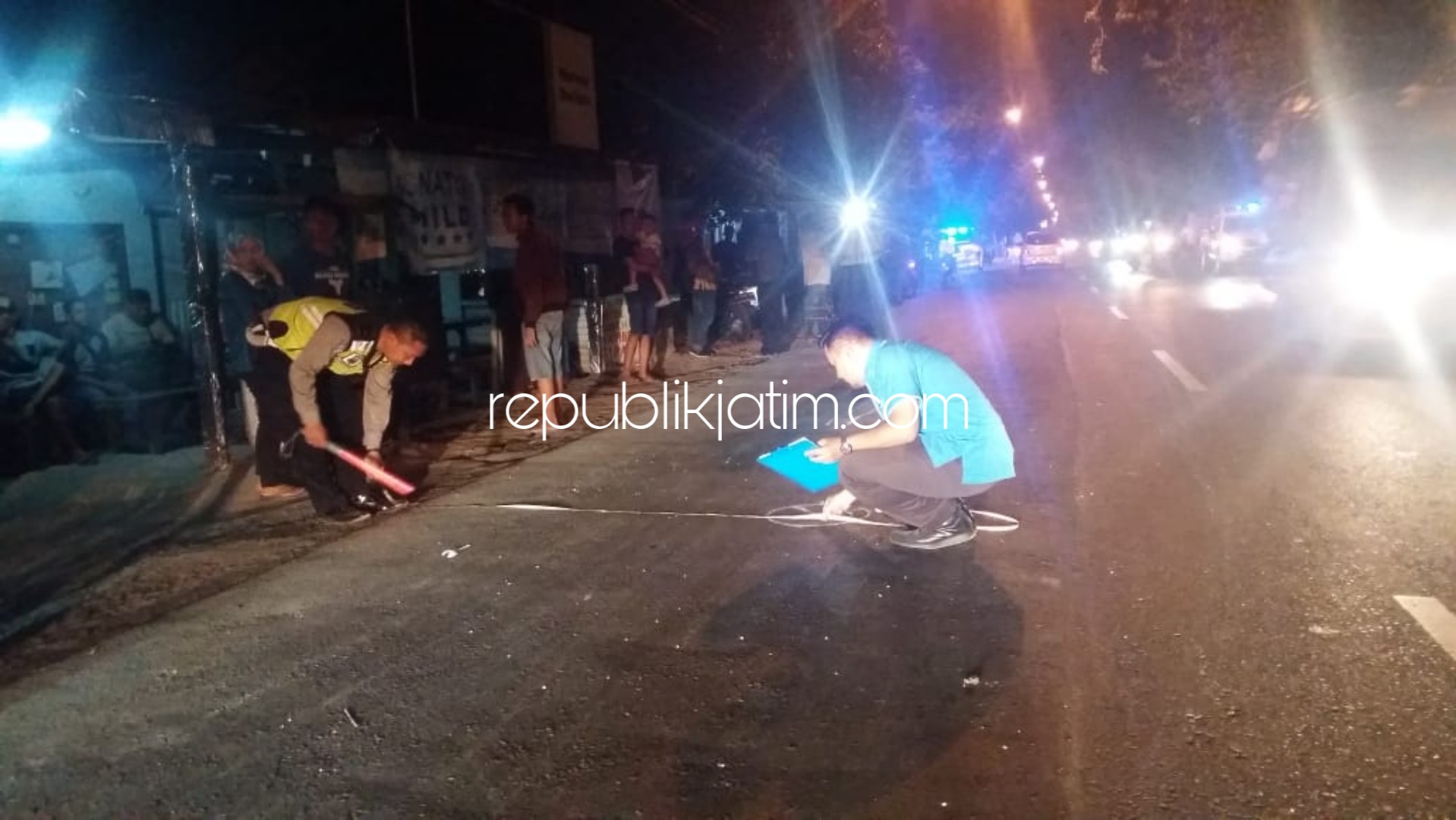 Truk Hantam Motor, 2 Pelajar Berboncengan Tewas di Lokasi Kejadian