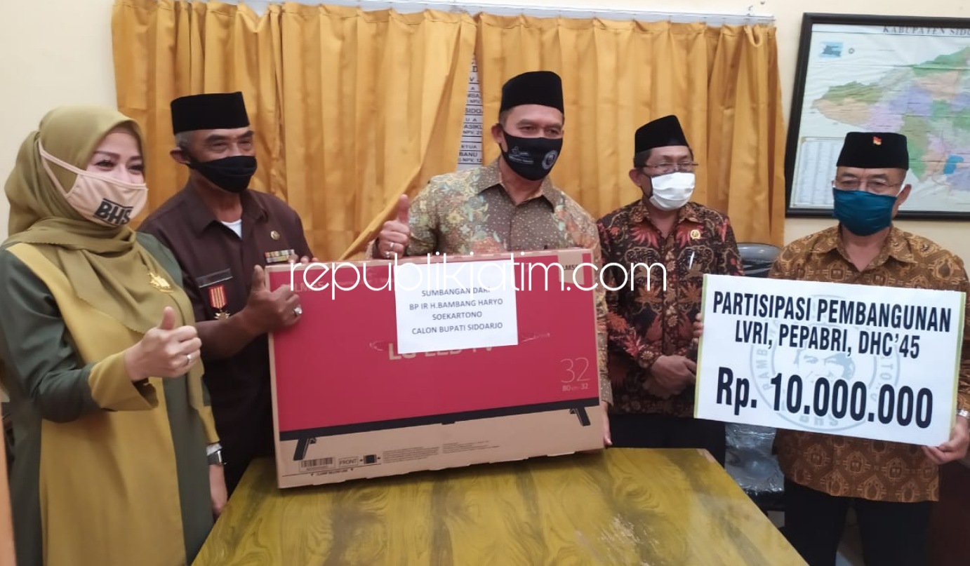 Serahkan Bantuan, BHS Siapkan Berbagai Program Sejahterakan Ribuan Veteran di Sidoarjo