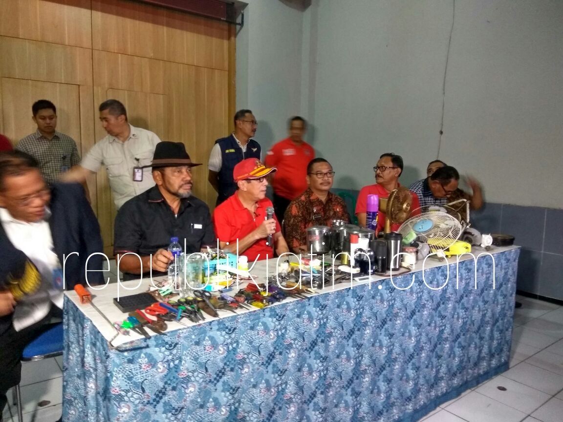 Dampak OTT di Lapas Sukamiskin, Menkumham Geledah Lapas Porong