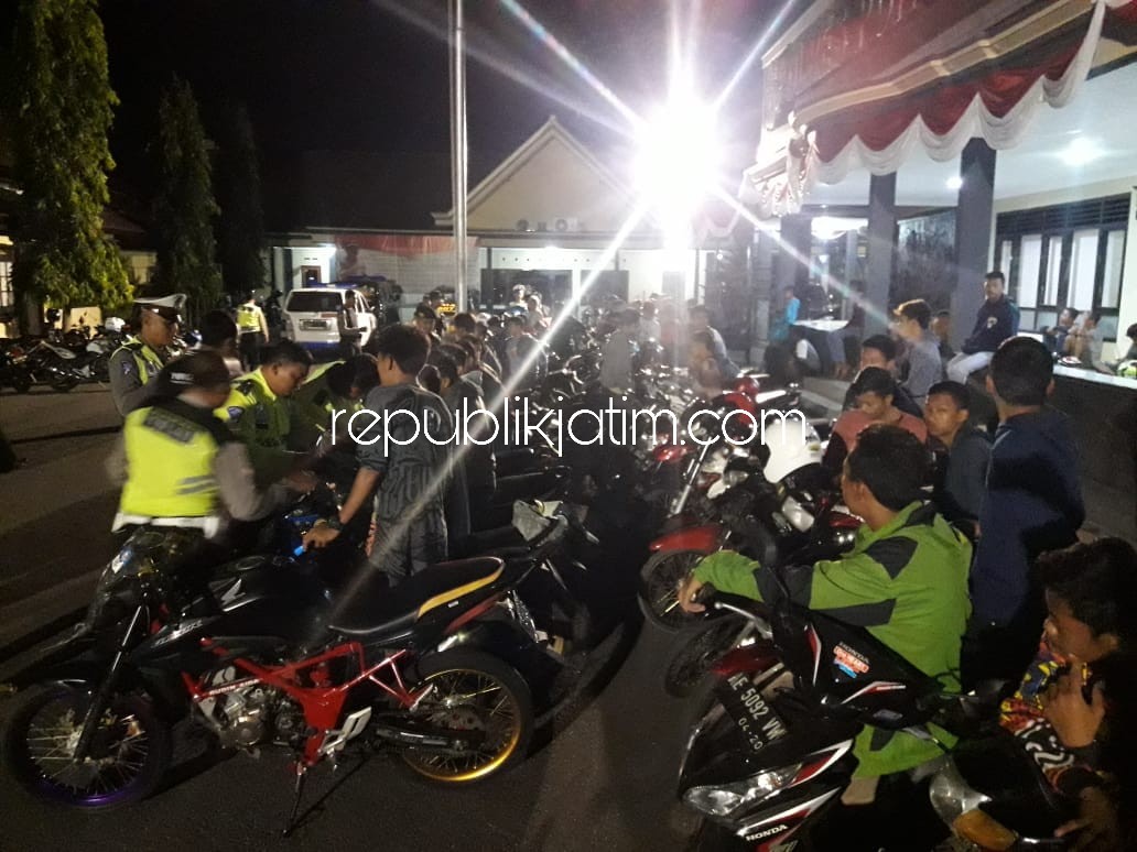 Razia Balap Liar, Polres Ponorogo Amankan Puluhan Motor Modifan