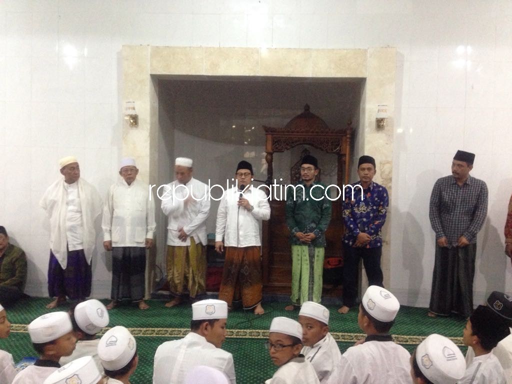 Cak Imin Galang Dukungan Kiai dan Santri, Menangkan Jokowi - Maruf Amin