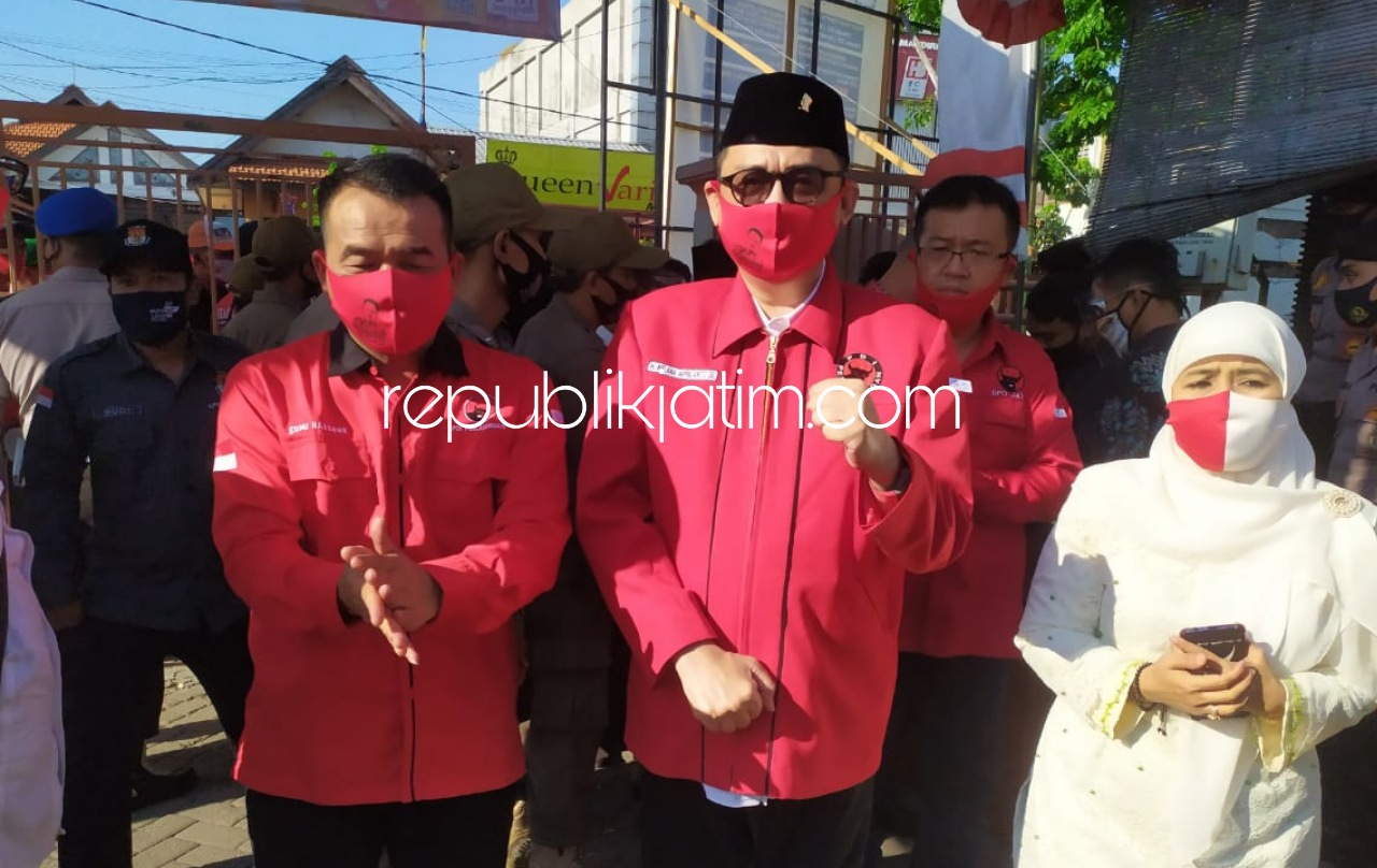 Paslon Kelana Aprilianto - Dwi Astutik Mendaftar ke KPU Sidoarjo