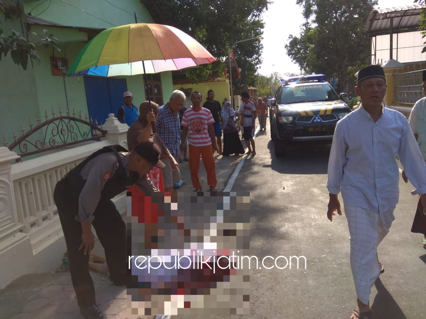 Hendak ke Mushola, Bu Hajjah Dikepruk Batu hingga Meninggal