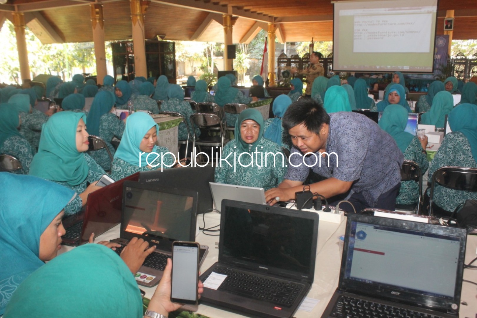 Pengelolaan Data Administrasi PKK Sidoarjo Pakai Sistem Online