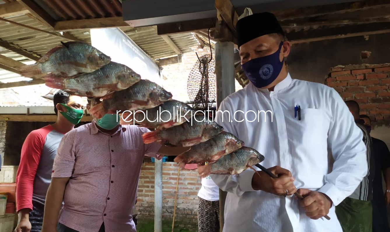 BHS - Taufiq Siap Wujudkan Kampung Ikan Asap Penatarsewu Jadi Desa Wisata Jujugan