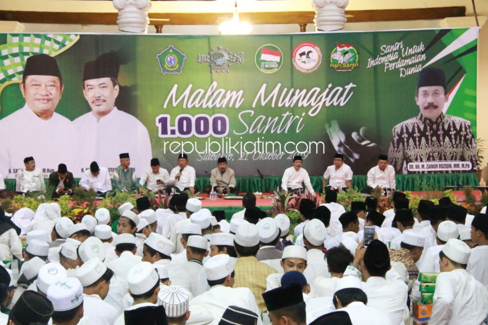 Munajat 1.000 Santri Sidoarjo Ajak Cinta NKRI dan Jaga Toleransi