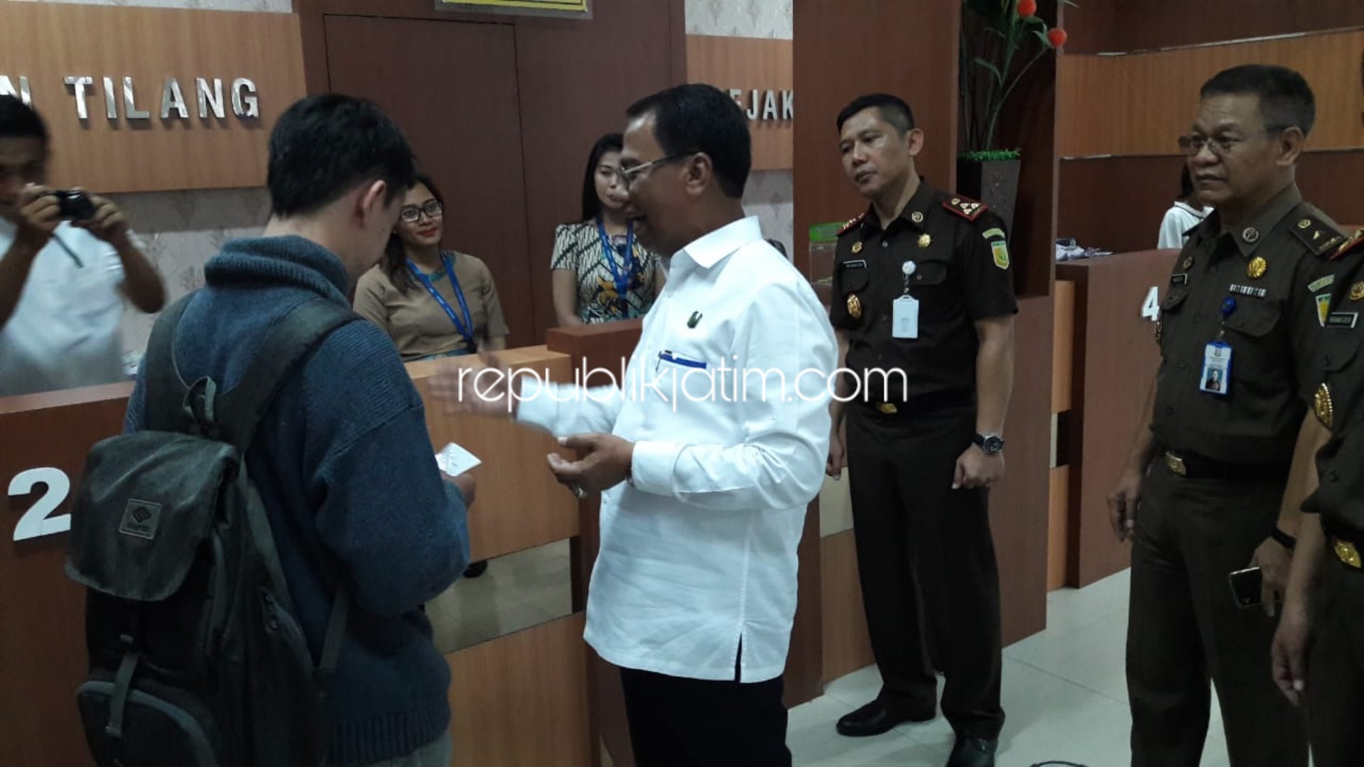 Persiapan Penilaian WBK, Jamwas Sidak Sejumlah Pelayanan di Kejari Sidoarjo