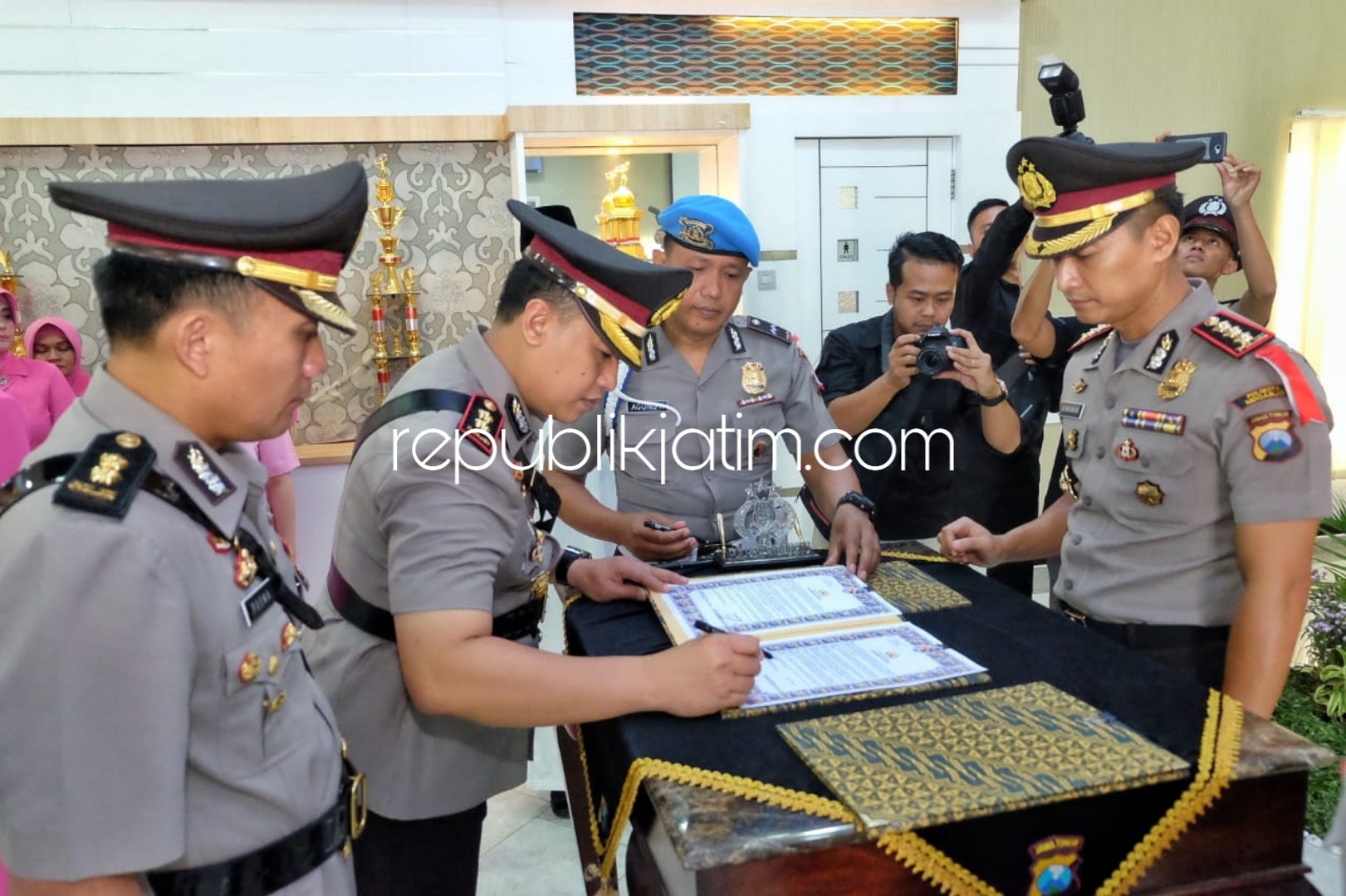 Mantan Kapolres Banyuwangi Resmi Jabat Wakapolresta Sidoarjo