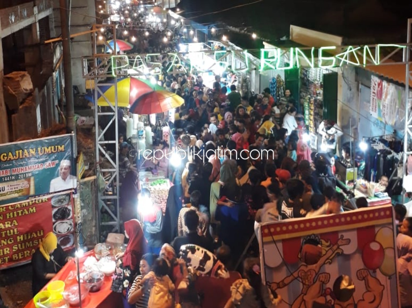 Mengenal Lebih Dekat Prepekan Pasar Malam Surungan Balongbendo