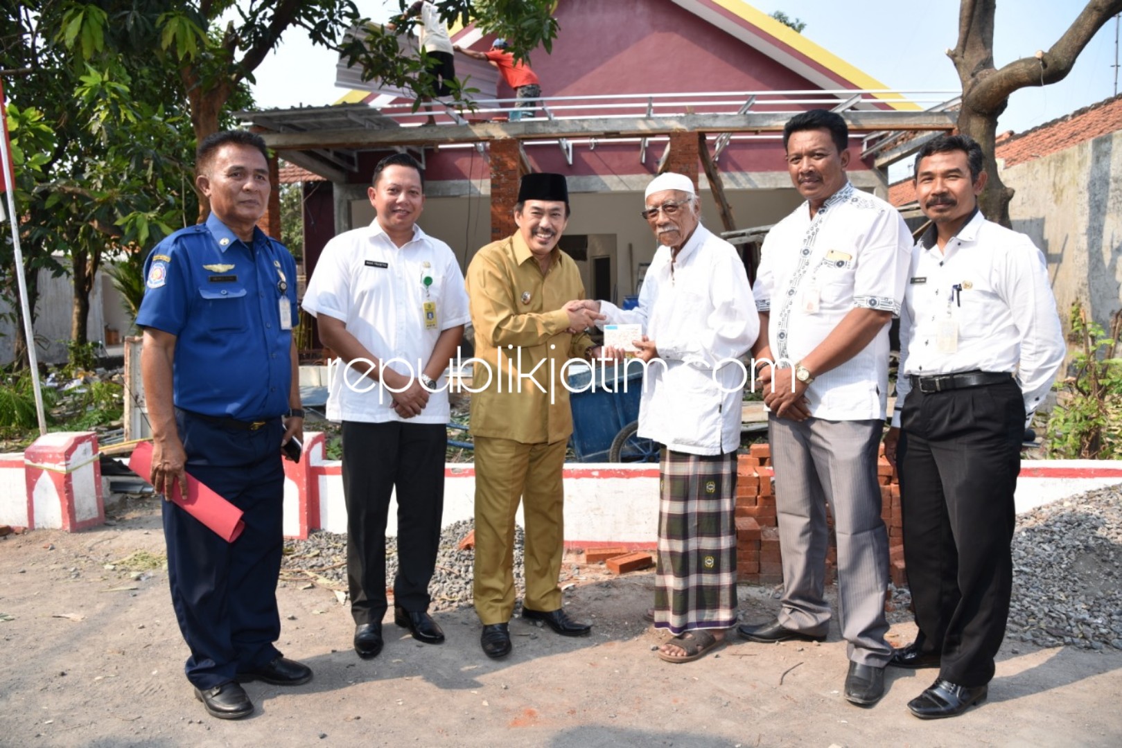 Korban Terima Bantuan, Kasus Kebakaran di Sidoarjo Naik 92 Peristiwa Setahun