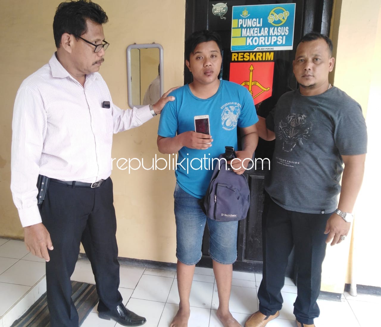 Curi HP, Bapak Satu Anak Nyaris Dihajar Warga di Pasar Burung Porong