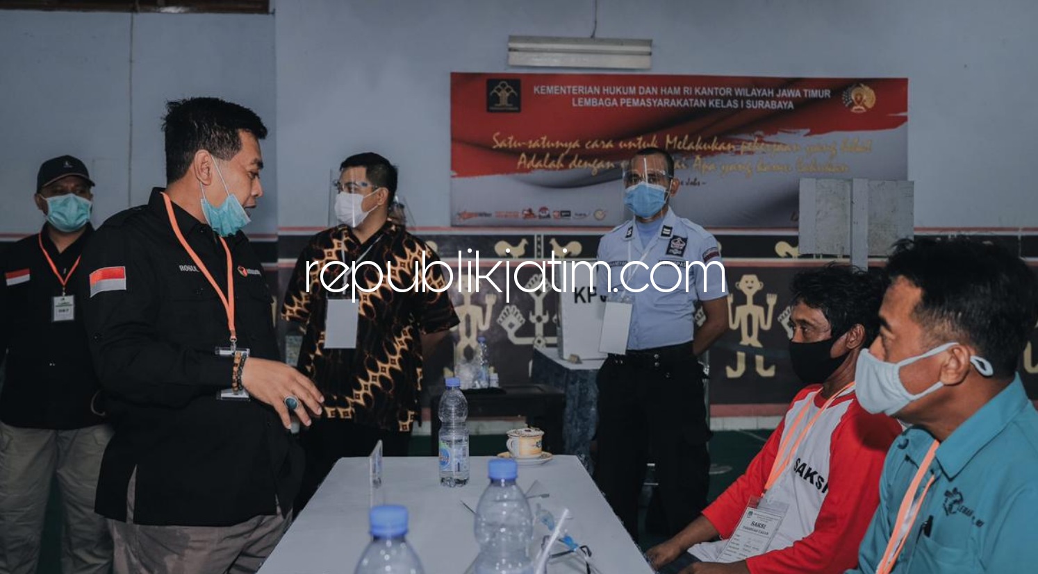 Bawaslu Sidoarjo dan Jatim Pantau Pemungutan Suara di Lapas Porong