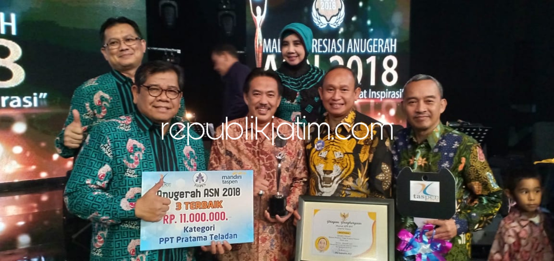 Direktur RSUD Sidoarjo Dinobatkan Jadi Pimpinan Tinggi Teladan dari Menpan RB