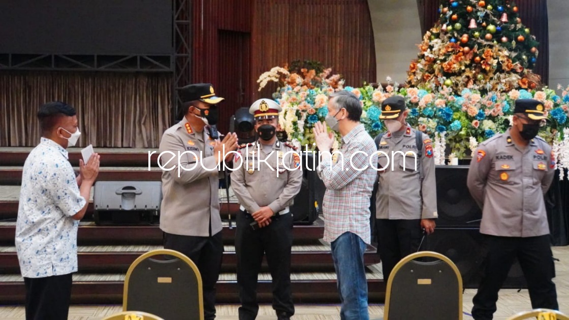 Jelang Natal 2021, Kapolresta Sidoarjo Cek Kesiapan dan Keamanan Gereja