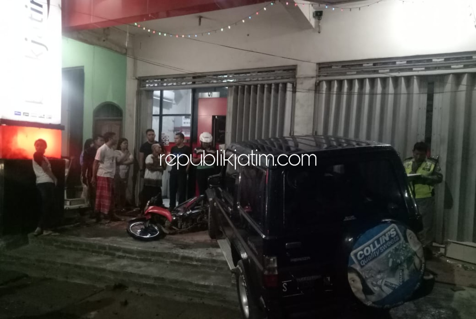 Ditabrak Daihatsu Ferosa Kakak Beradik Tewas, 3 Terluka Dilarikan Rumah Sakit