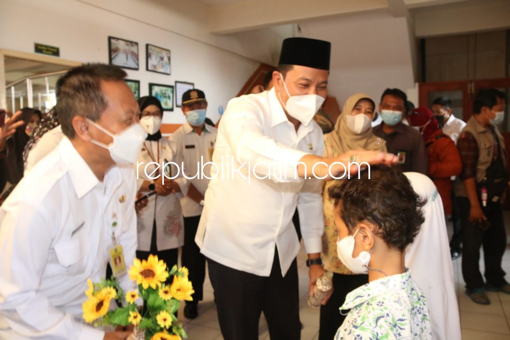 PTM di SD Al Muslim Disidak Wabup Sidoarjo, Pastikan Penerapan Protokol Kesehatan Ketat