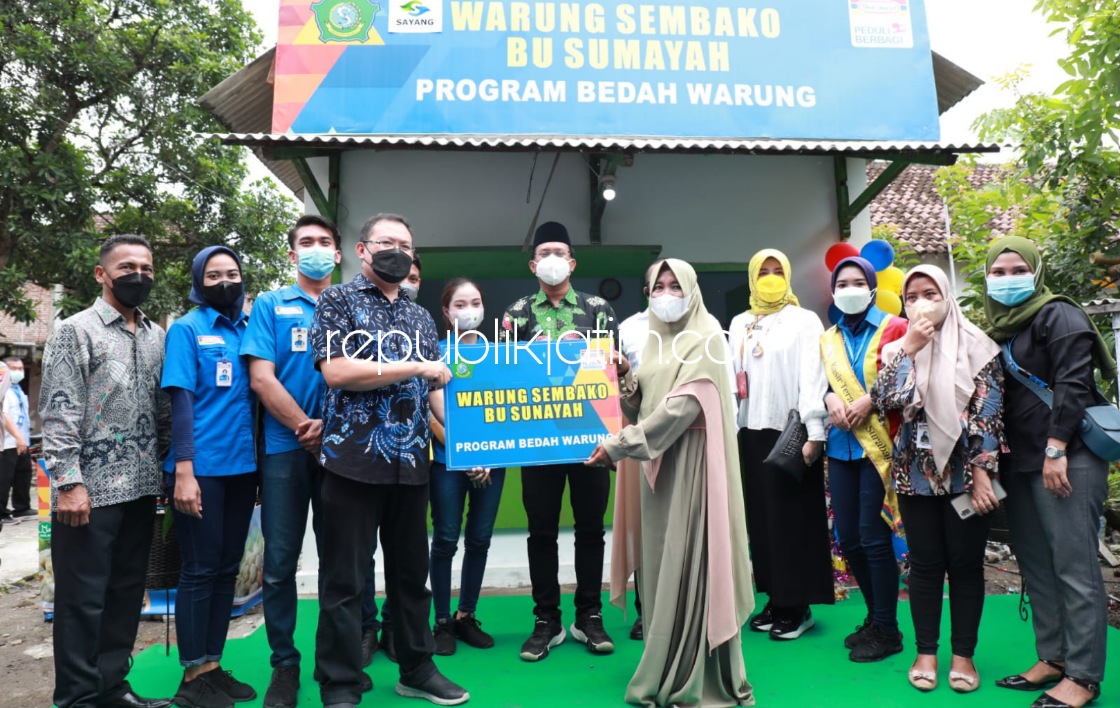 Pulihkan Ekonomi Rakyat, Bupati Sidoarjo Geber Program Bedah 1.000 Warung