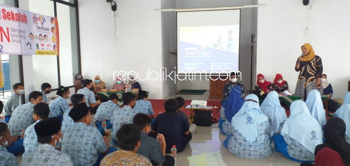 Dinas P3AKB Kampanyekan Program Berlian di Sejumlah Sekolah di Sidoarjo