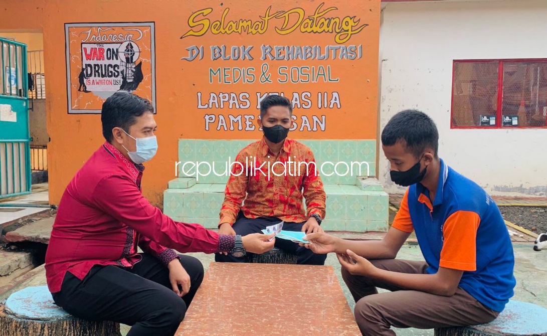 Lapas Pamekasan Bagikan Masker dan Multivitamin Sebagai Antisipasi Omicron