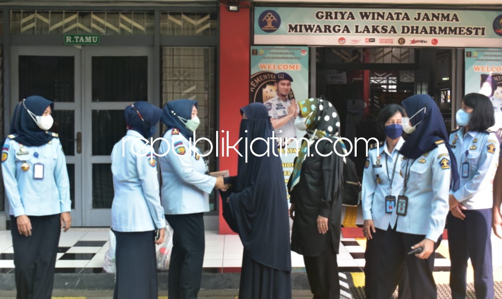 Belum Ikrar Setia NKRI, Seorang WBP Kasus Teroris Bebas Dari Lapas Perempuan Malang