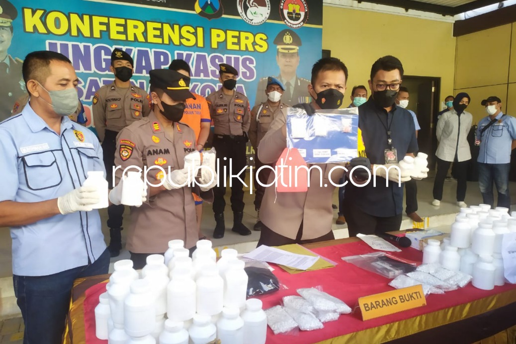 Pemuda Asal Krian, Pasok 500.000 Pil Koplo di Sidoarjo Diringkus Polresta Sidoarjo di Kawasan Tarik - Balongbendo