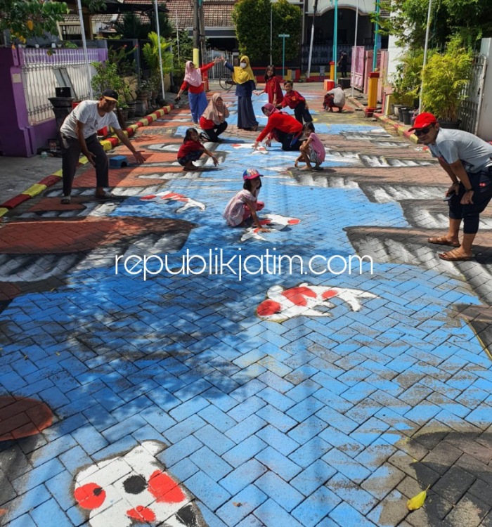 Sambut HUT RI ke 77, Warga Perum Taman Jenggala Sidoarjo Sulap Jalan Kampung dengan Mural 3 Dimensi