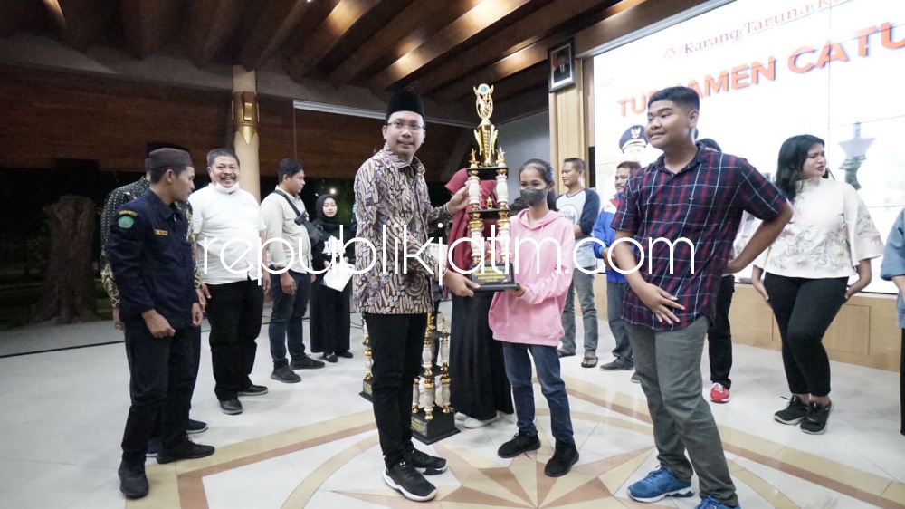 Ratusan Atlet Catur Sidoarjo Meriahkan HUT RI ke 77 Piala Karang Taruna Sidoarjo