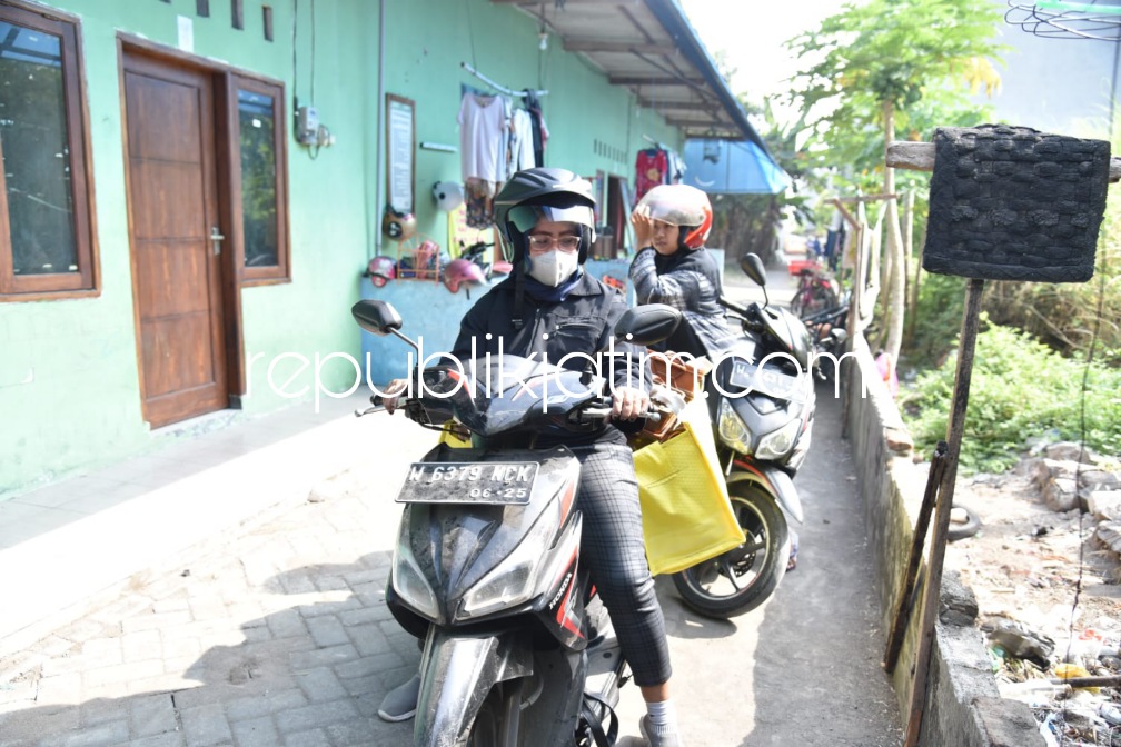 Seperti Layani Orangtua Sendiri, UMKM Penyedia Program Makan Gratis Lansia di Sidoarjo Kirim Ransum Tepat Waktu