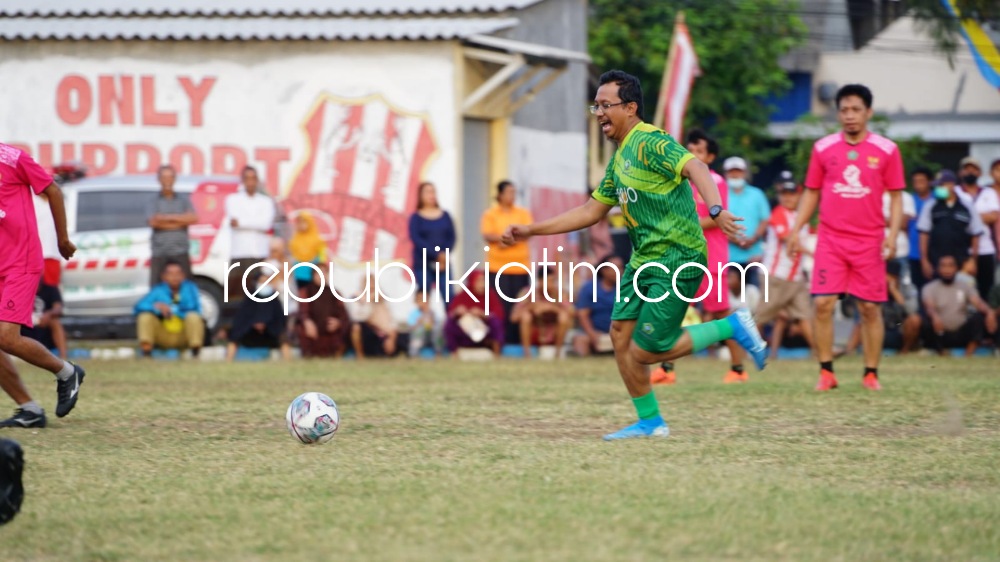 Turnamen Bupati Cup 2022 Dimulai, Candi United Lawan Pemkab Sidoarjo Berakhir Seri 3 - 3