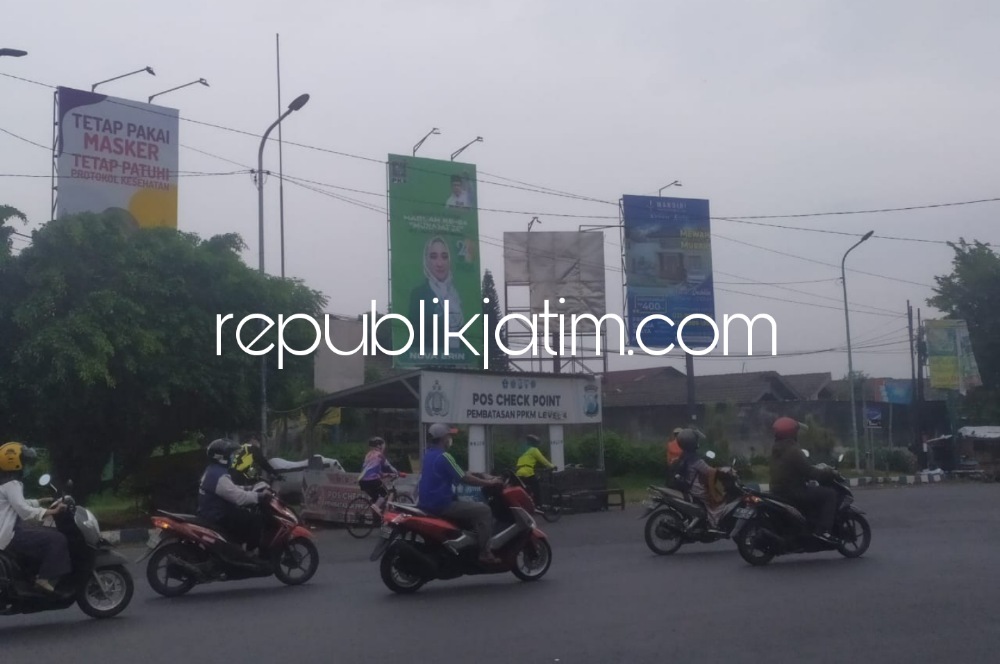 Makin Menjamur, Dewan Desak Pemkab Sidoarjo Tertibkan Papan Reklame di Sejumlah Titik Ruas Jalan Utama