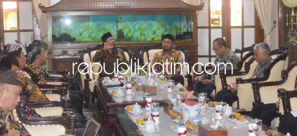 Usai Kabupaten/Kota Lain, Kini Bupati Gresik Belajar Mengolah Sampah ke Sidoarjo