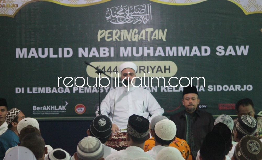 Rayakan Hari Santri Nasional 2022, Warga Binaan Lapas Sidoarjo Terima Tausiah Dari Ulama Lebanon