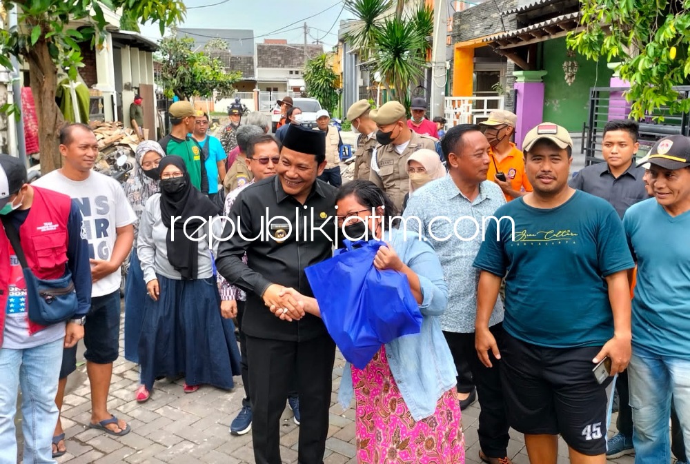 Tinjau Korban Bencana Puting Beliung, Wabup Sidoarjo Instruksikan Dapur Umum dan Posko Kesehatan Siaga 24 Jam