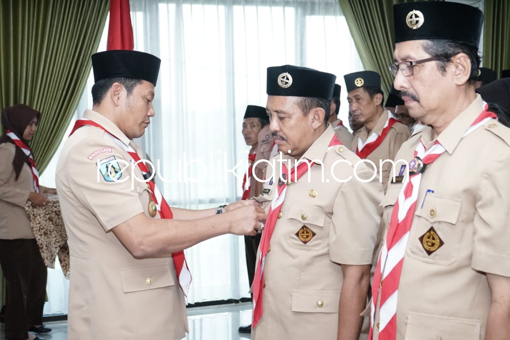 Kak Subandi Lantik Mabiran dan Pengurus Kwartir Ranting Sukodono Masa Bhakti 2022-2025